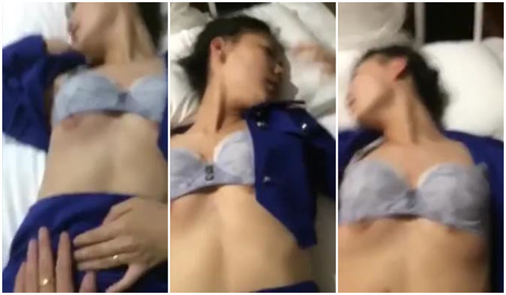 被金主包养的大二学妹，从文静学生妹被调教成了爱舔鸡巴的性瘾母狗