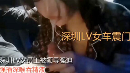 老公加班没在家，33岁人妻邀约，家中偷情，阳台上开操，玩得好疯狂