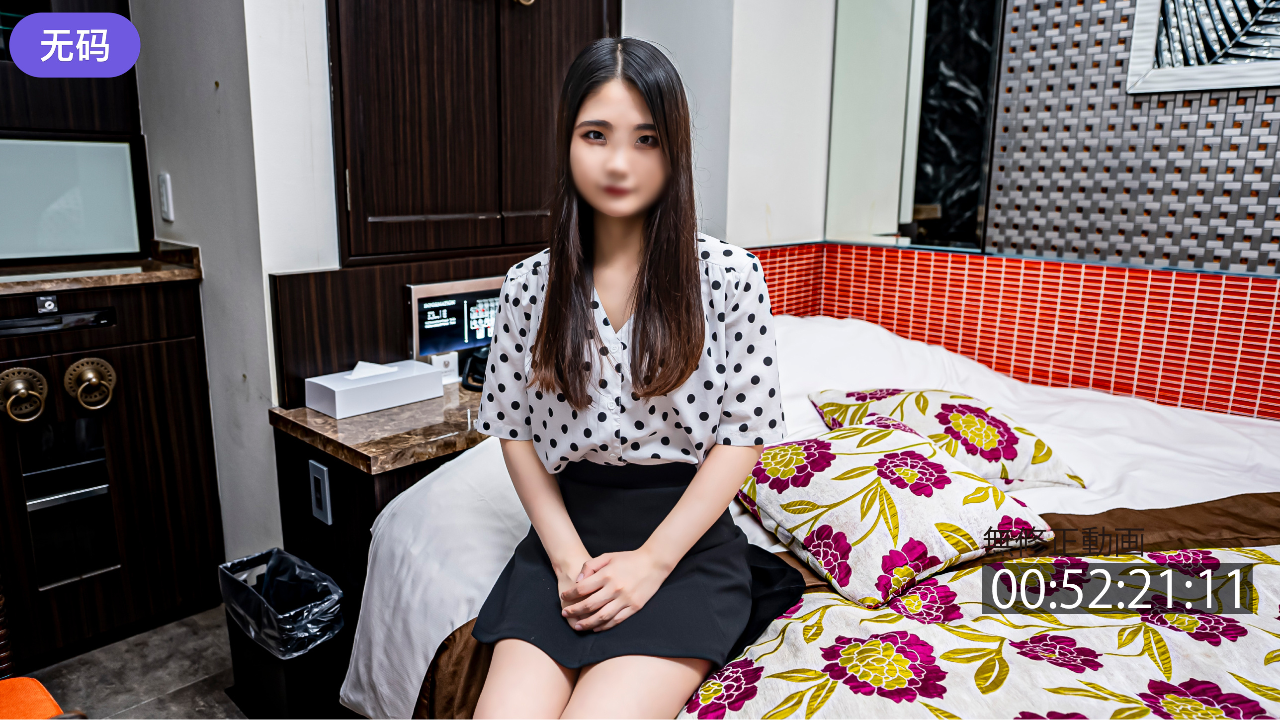 性感小美女家中和网友约啪,用超大振动棒玩的直流水嗷嗷大叫