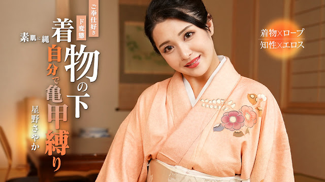 甜美白衣妹子第一炮，跪着深喉口交翘屁股摸逼