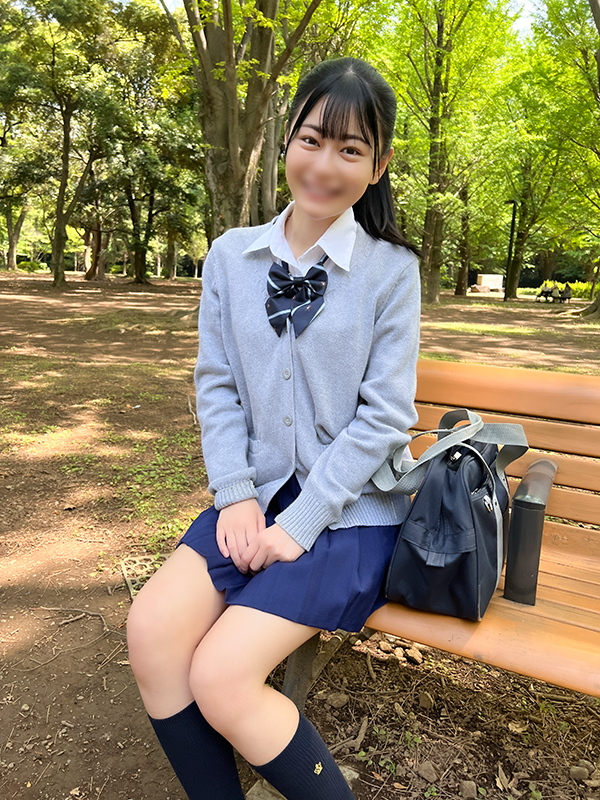 【有码】FC2-4241286 ※初回数量限定※★ぷりぷりおちりの18歳★制服·射精★ぬっとぬとの吸